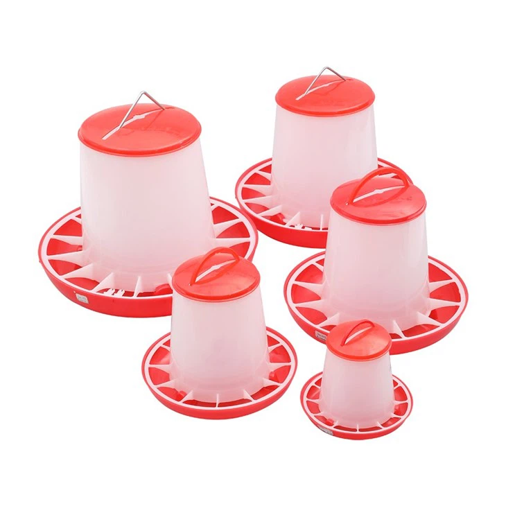 Hanging Plastic Chicken Feeder